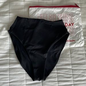 Left on Friday hi hi bottom